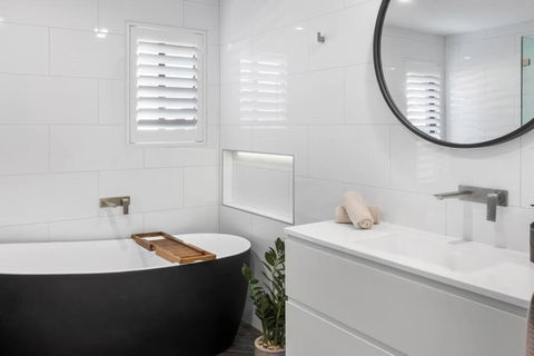 Rengor Executive Retreat - Accommodation Yamba 3