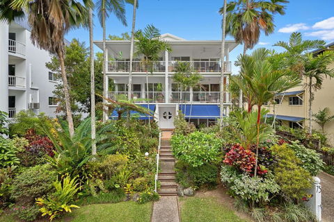 Ribbons Beachfront Apartments Clifton Beach - Accommodation Yamba 0