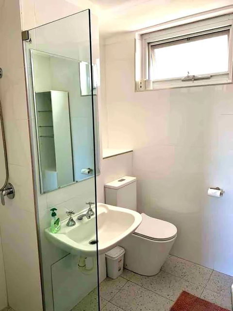 Right In Fremantle - Accommodation Yamba 3