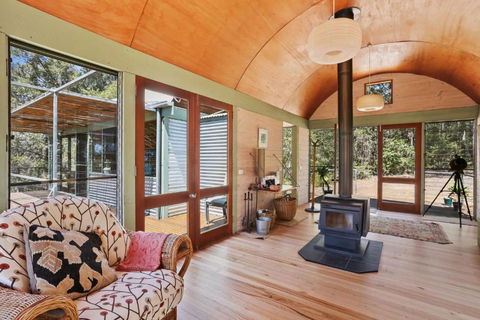 Rikkara Sanctuary 19 Rikkara Avenue Private Retreat - Accommodation Yamba 1