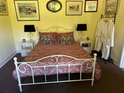 River Front Estate - Accommodation Yamba 1