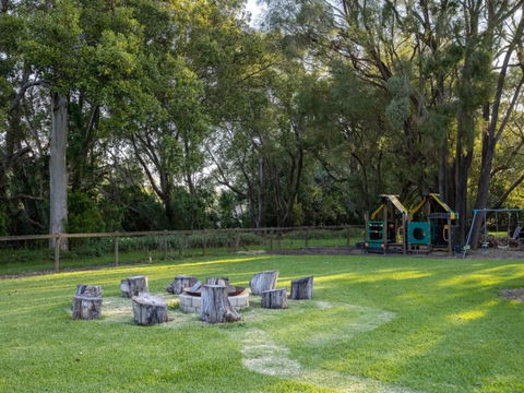 River View 5B Home Near Freeway Shops Loganholme - Accommodation Yamba 3