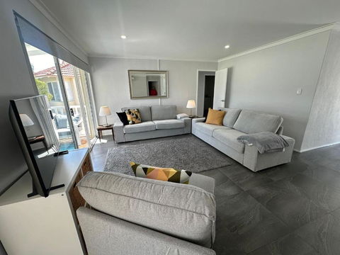 Riverview - South Yunderup - Accommodation Yamba 3