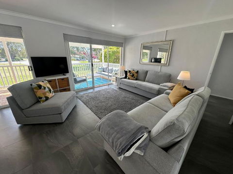 Riverview - South Yunderup - Accommodation Yamba 1