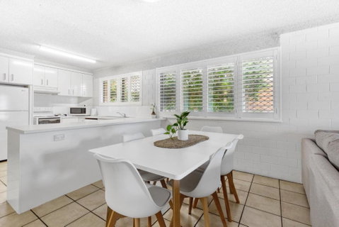 Riverview Two Apartments - Accommodation Yamba 2