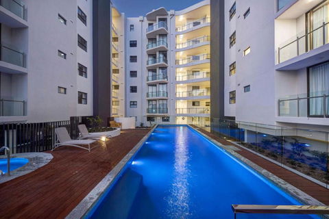 RIVERVIEWS@THECOSMOPOLITAN UNIT20805 - Accommodation Yamba 1