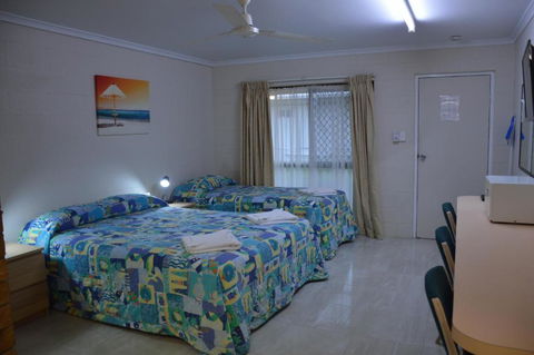 Rover Motel - Accommodation Yamba 3