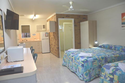 Rover Motel - Accommodation Yamba 2