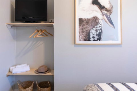 Robertson Public House And Kitchen - Accommodation Yamba 1