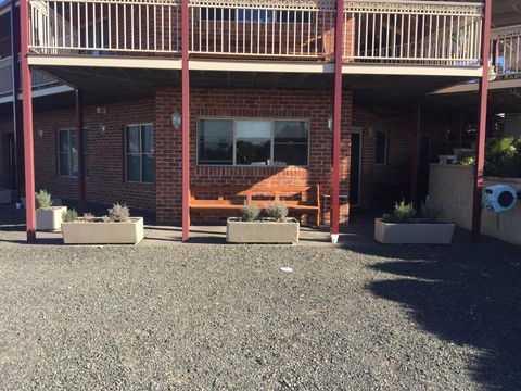 Robin Hill Retreat - Accommodation Yamba 3