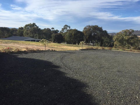 Robin Hill Retreat - Accommodation Yamba 2