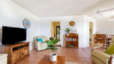 Romiaka Unit 5 - Accommodation Yamba 1