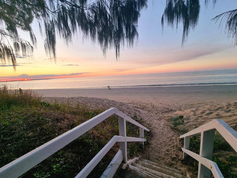 Rosalynda- Luxury Beachfront 3 BR Townhouse - Accommodation Yamba 0