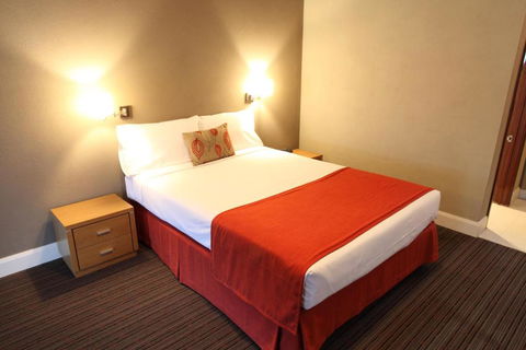 Rose & Crown Hotel - Accommodation Yamba 2