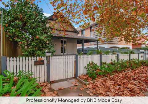 Rose Cottage - Stroll To CBD, Leafy Setting - Accommodation Yamba 0