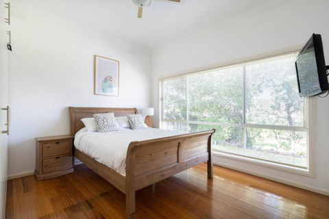 Rosebud Reset - A Beachside Group Getaway - Accommodation Yamba 2