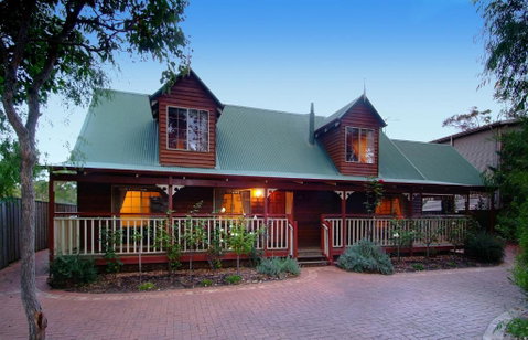 Rosewood Cottage - Accommodation Yamba 1