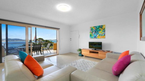 Roweshaven Amazing Views, Close To Beach Accom Holidays - Accommodation Yamba 1