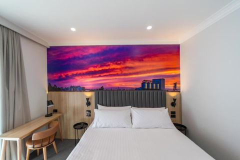 Royal Hotel-Motel - Accommodation Yamba 0