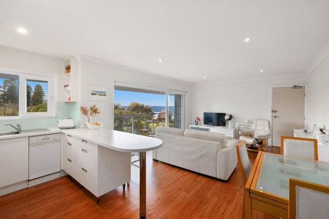 Royal Surf - Direct Beachfront - Accommodation Yamba 3