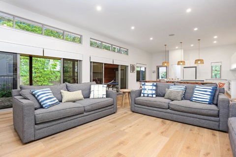 Russell Street Retreat - Accommodation Yamba 1