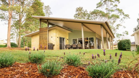 RUST - Accommodation Yamba 1