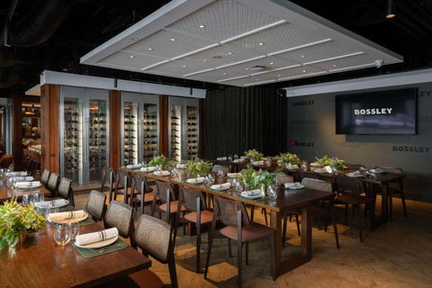 Rydges Melbourne - Accommodation Yamba 2