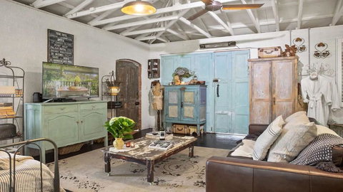 Saint Eloi Le Studio - Accommodation Yamba 3