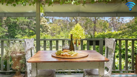 Saint Eloi Le Studio - Accommodation Yamba 0