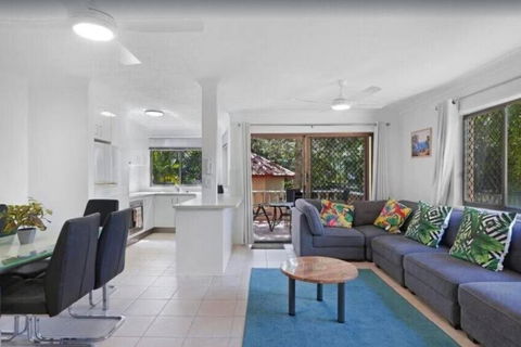 Salerno - Hosted By Burleigh Letting - Accommodation Yamba 0
