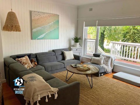 Saltwater Sunsets Seaside Haven With Ocean Views - Accommodation Yamba 1