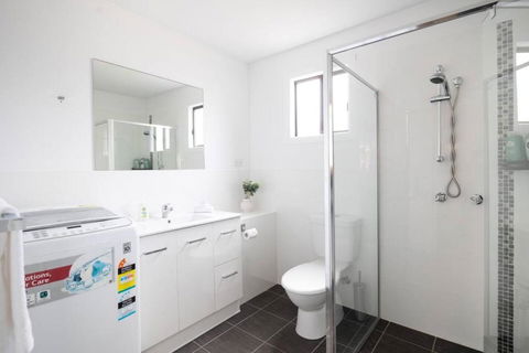 Salty Vibes - Accommodation Yamba 2