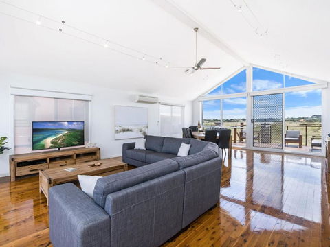 Saltys - Accommodation Yamba 3