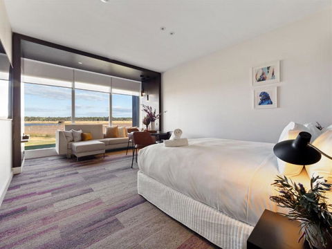 Samphire Chalet Tuart - Accommodation Yamba 3