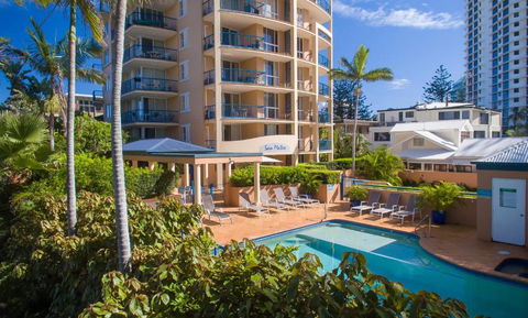 San Mateo On Broadbeach - Accommodation Yamba 0