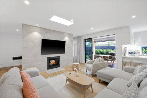 Sanctuary Of Hope By Ready Set Stay - Cowes - Accommodation Yamba 1