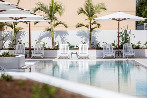 Ruby Gold Coast By CLLIX - Accommodation Yamba 2