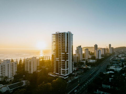 Sandbar Burleigh - Accommodation Yamba 0