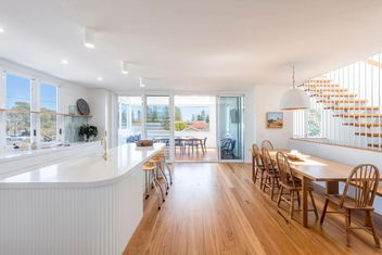 Sandhurst - Oceanstays with Accommodation Yamba