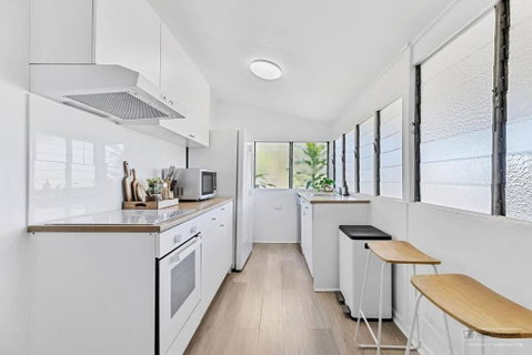 Sandown Beachside Cottage - Accommodation Yamba 2