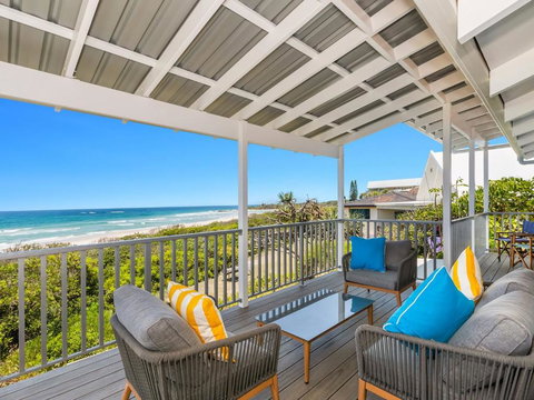 Sandpiper Beachfront House - Hastings Point - Accommodation Yamba 0