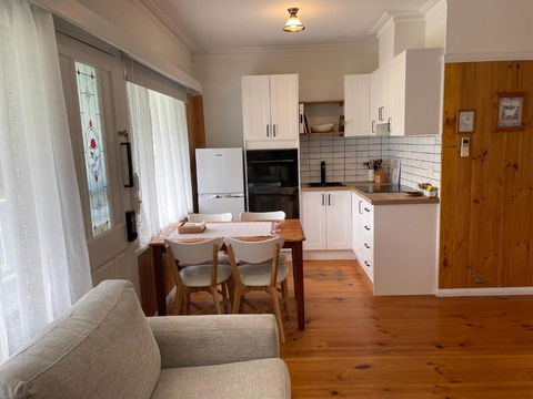 Sandpiper - Charming Beach Villa - Accommodation Yamba 2
