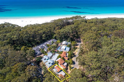 Sandpiper, Hyams Beach - Accommodation Yamba 1