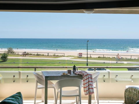 Sandrift Beachfront Apartments - Accommodation Yamba 2