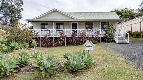 Sandy Cottage - Accommodation Yamba 0