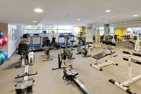SHE35 - CBD Darling Harbour Views With Pool & Gym Access - Accommodation Yamba 1