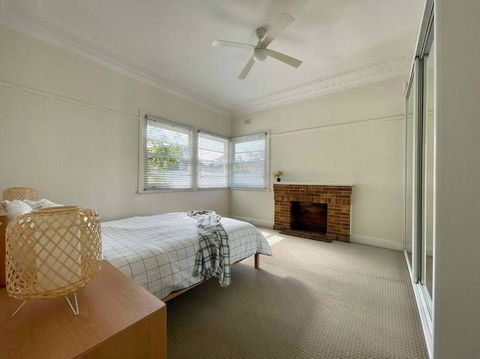 Serene Countryside Escape Spacious 3BR Retreat Near Wineries - Accommodation Yamba 2