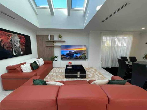 Skylight Splendour! - Accommodation Yamba 0