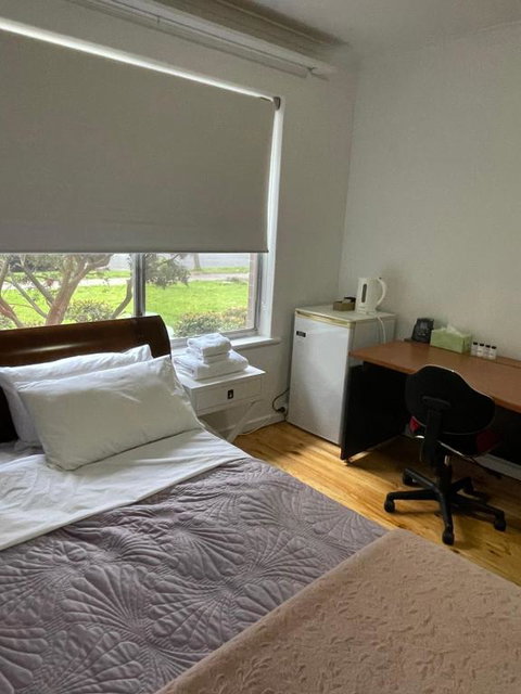 Spacious Beautiful Room - Accommodation Yamba 0