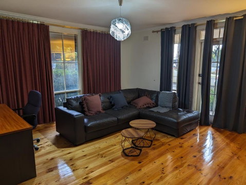Spacious, Modern & Stylish Vacation Home - Accommodation Yamba 1